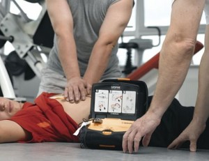 defibrillatore foto generica